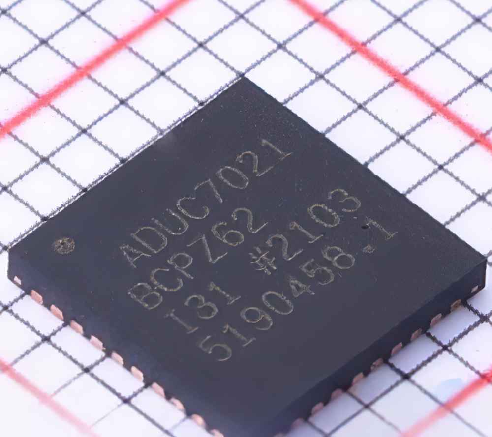 ADUC7021BCPZ62 ADUC7021BCPZ62